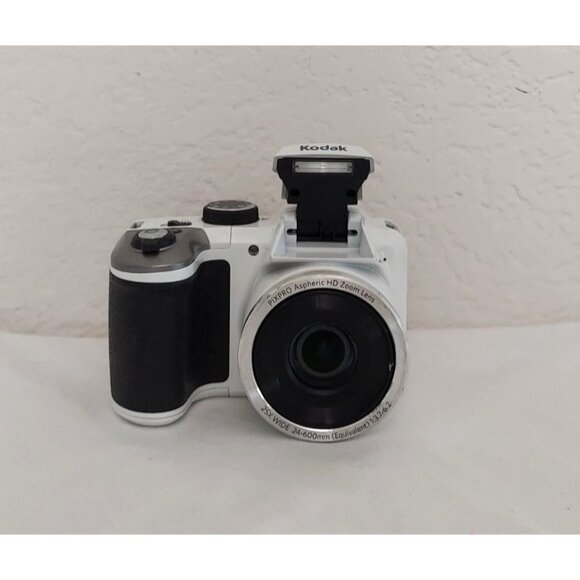 Kodak PIXPRO 16MP Digital Camera - White AZ251